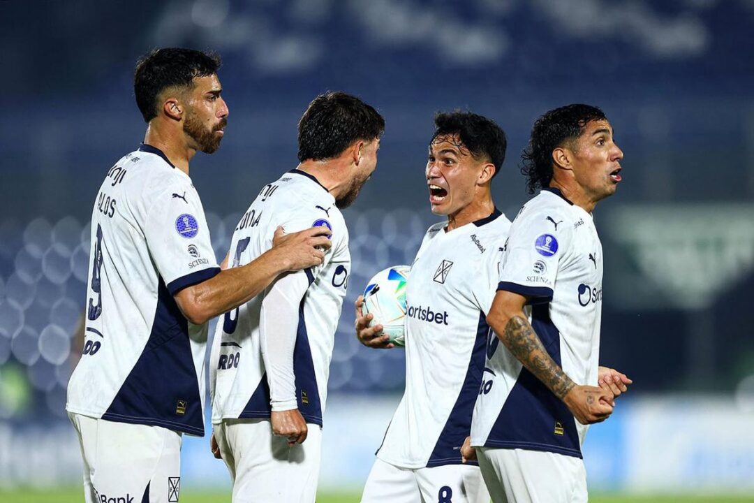 Gabriel Ávalos terminó el año como titular.