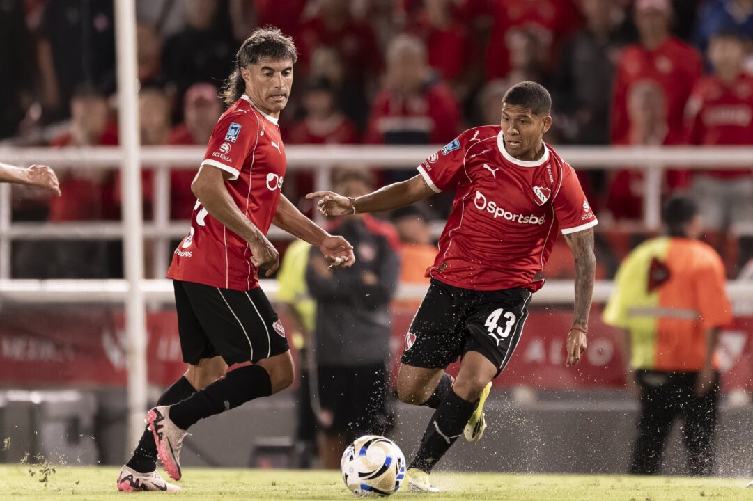 Independiente vs Atenas: hora, TV y formaciones