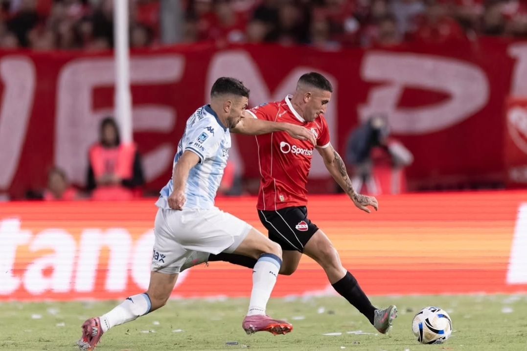 Zabala, defensor de Independiente, llegó con lo justo al clásico.