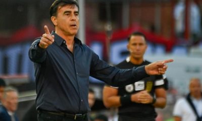 Gustavo Quinteros y dos noticias: una buena y otra mala