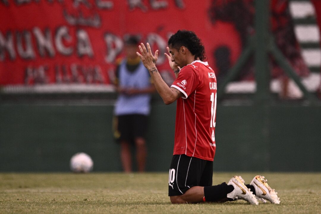 Colo Colo se quiere llevar al '10' de Independiente.