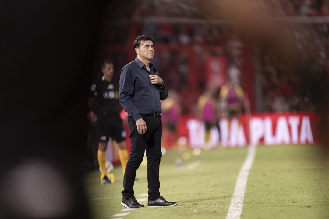 Gustavo Quinteros está muy a gusto en el Rojo.