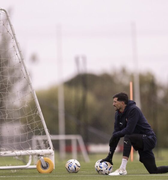 ¿Rodrigo Rey tiene chances de irse de Independiente?