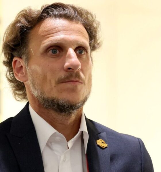 Diego Forlán consiguió el trabajo menos inesperado