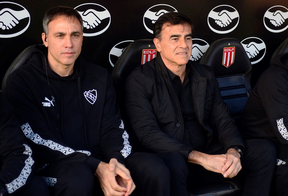 Gustavo Quinteros conversó con la prensa tras el triunfo.
