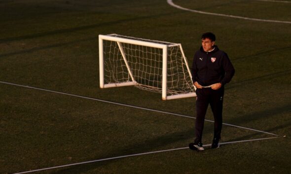 Gustavo Quinteros pasó la escoba y borró a estos jugadores