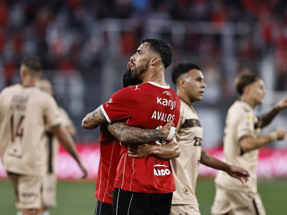 Olimpia quiere a Ávalos e Independiente lo sabe.