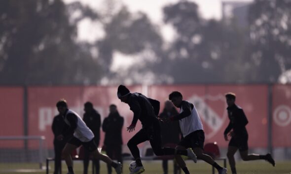 Un gigante del continente avanza por un futbolista de Independiente