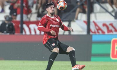 Bomba: ¿Se va Lomónaco?